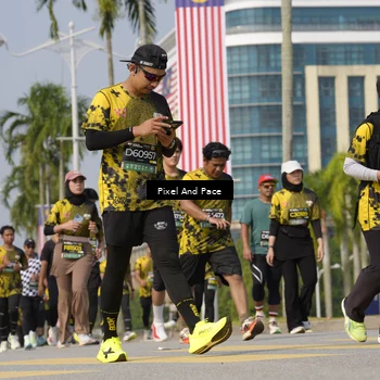 Runner Photo 6516768