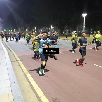 Runner Photo 6516774