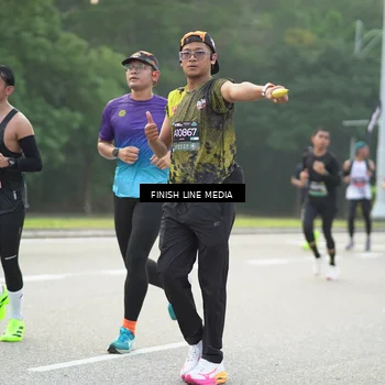 Runner Photo 6516792
