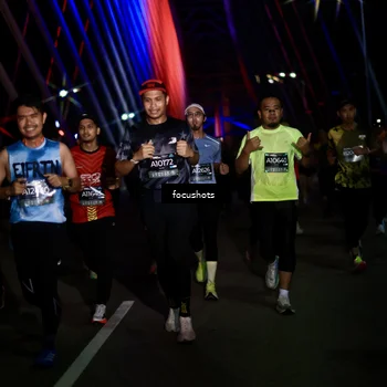 Runner Photo 6516834