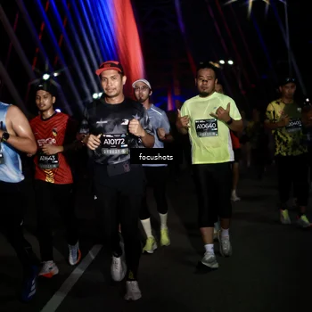 Runner Photo 6516836