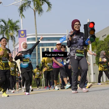 Runner Photo 6516846
