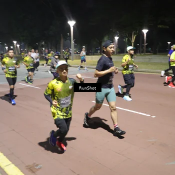 Runner Photo 6516855