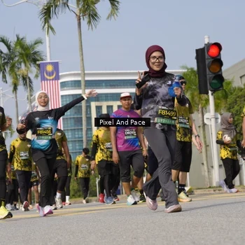 Runner Photo 6516868