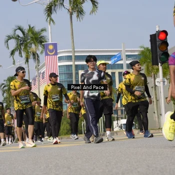 Runner Photo 6516872