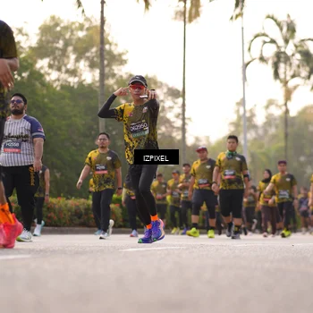 Runner Photo 6516881