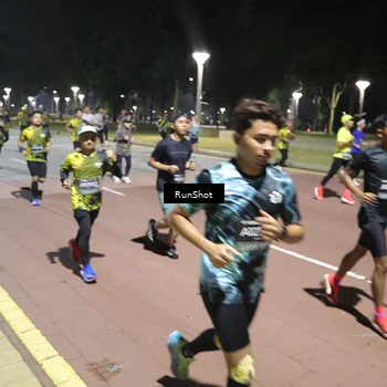 Runner Photo 6516882