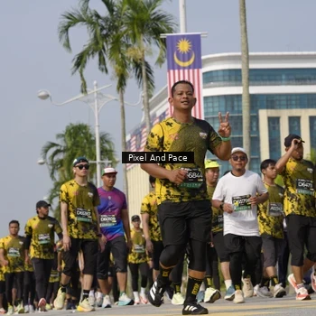 Runner Photo 6516980