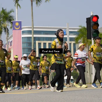 Runner Photo 6516986