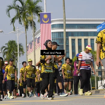 Runner Photo 6517020