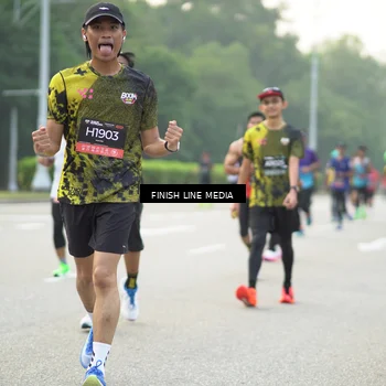 Runner Photo 6517047