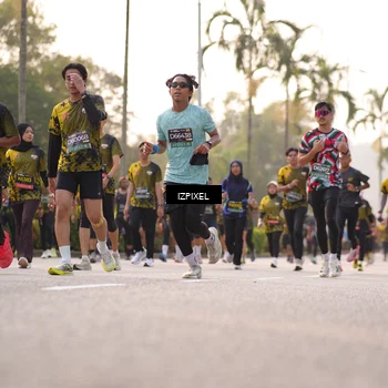 Runner Photo 6517055