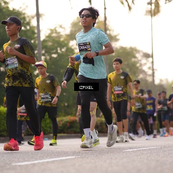 Runner Photo 6517098