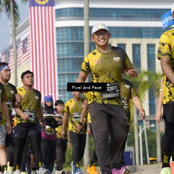 Runner Photo 6517099