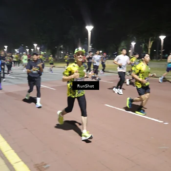 Runner Photo 6517107