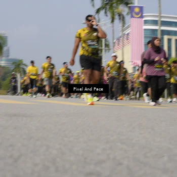 Runner Photo 6517114