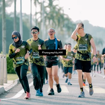 Runner Photo 6517117