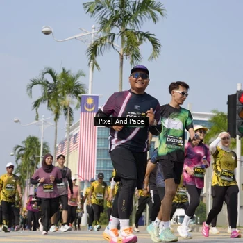 Runner Photo 6517140