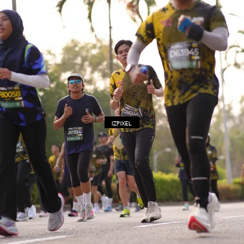 Runner Photo 6517170
