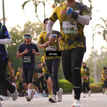 Runner Photo 6517177