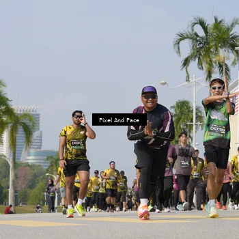 Runner Photo 6517184