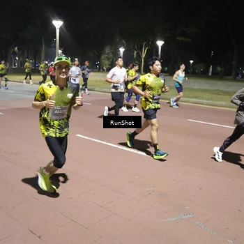 Runner Photo 6517206