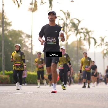Runner Photo 6517220