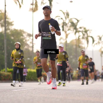Runner Photo 6517228