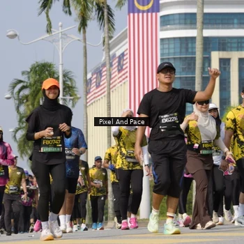 Runner Photo 6517253