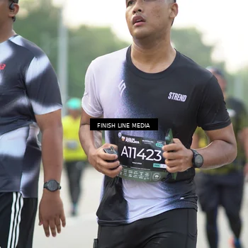 Runner Photo 6517259