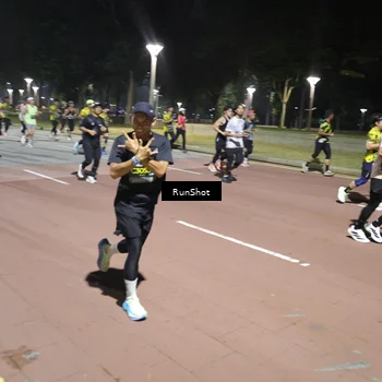 Runner Photo 6517262