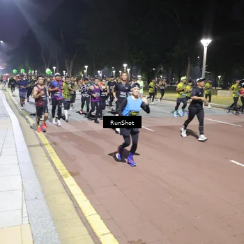 Runner Photo 6517290