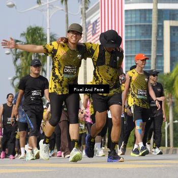 Runner Photo 6517295