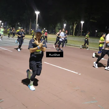 Runner Photo 6517298