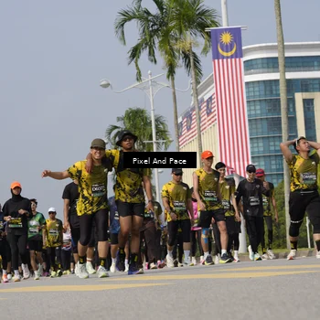 Runner Photo 6517327