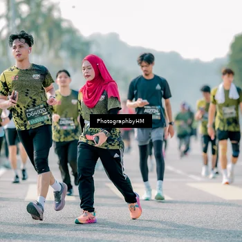 Runner Photo 6517344