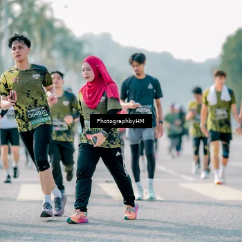 Runner Photo 6517359