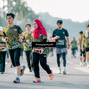Runner Photo 6517363