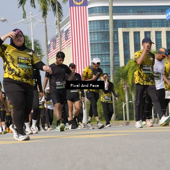 Runner Photo 6517373