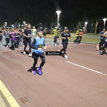 Runner Photo 6517385
