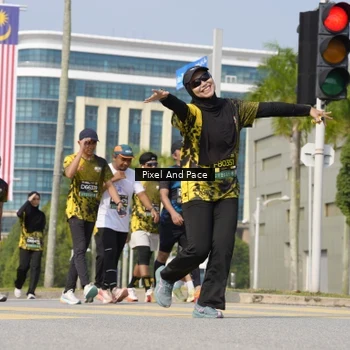 Runner Photo 6517387
