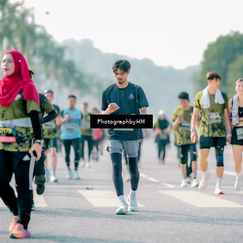 Runner Photo 6517392