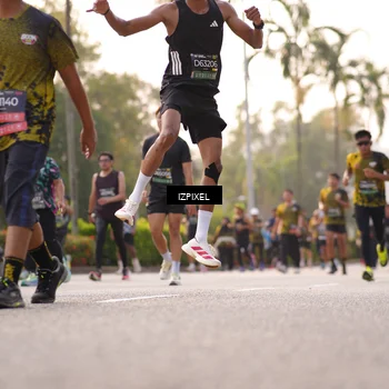 Runner Photo 6517394