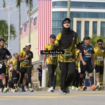 Runner Photo 6517404
