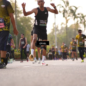Runner Photo 6517405