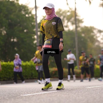 Runner Photo 6517436