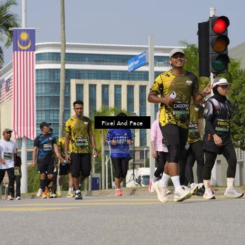 Runner Photo 6517444
