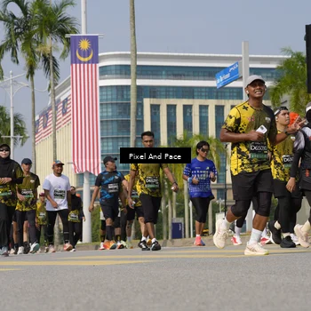 Runner Photo 6517456