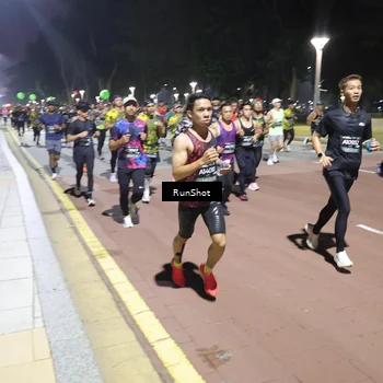 Runner Photo 6517457