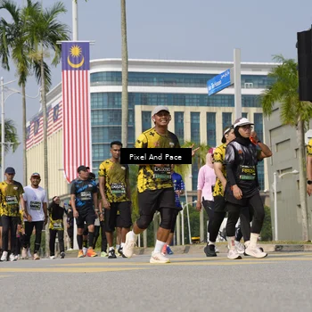 Runner Photo 6517466